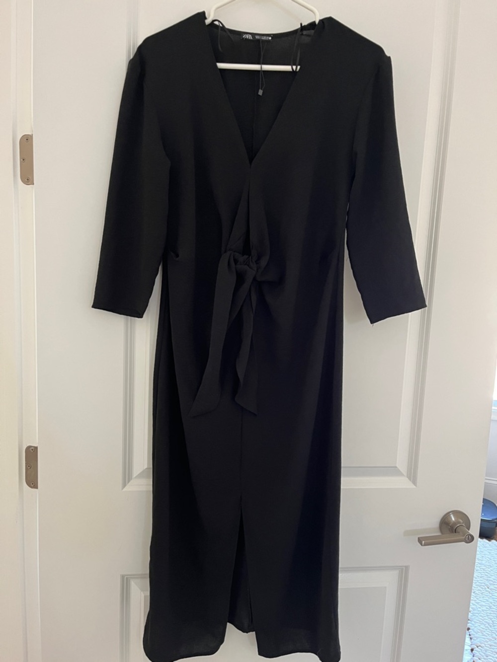 Zara Black V-Neck Tie-Front Midi Dress